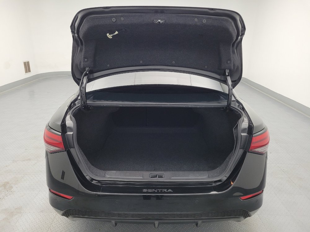 Used 2021 Nissan Sentra SV FWD image 29