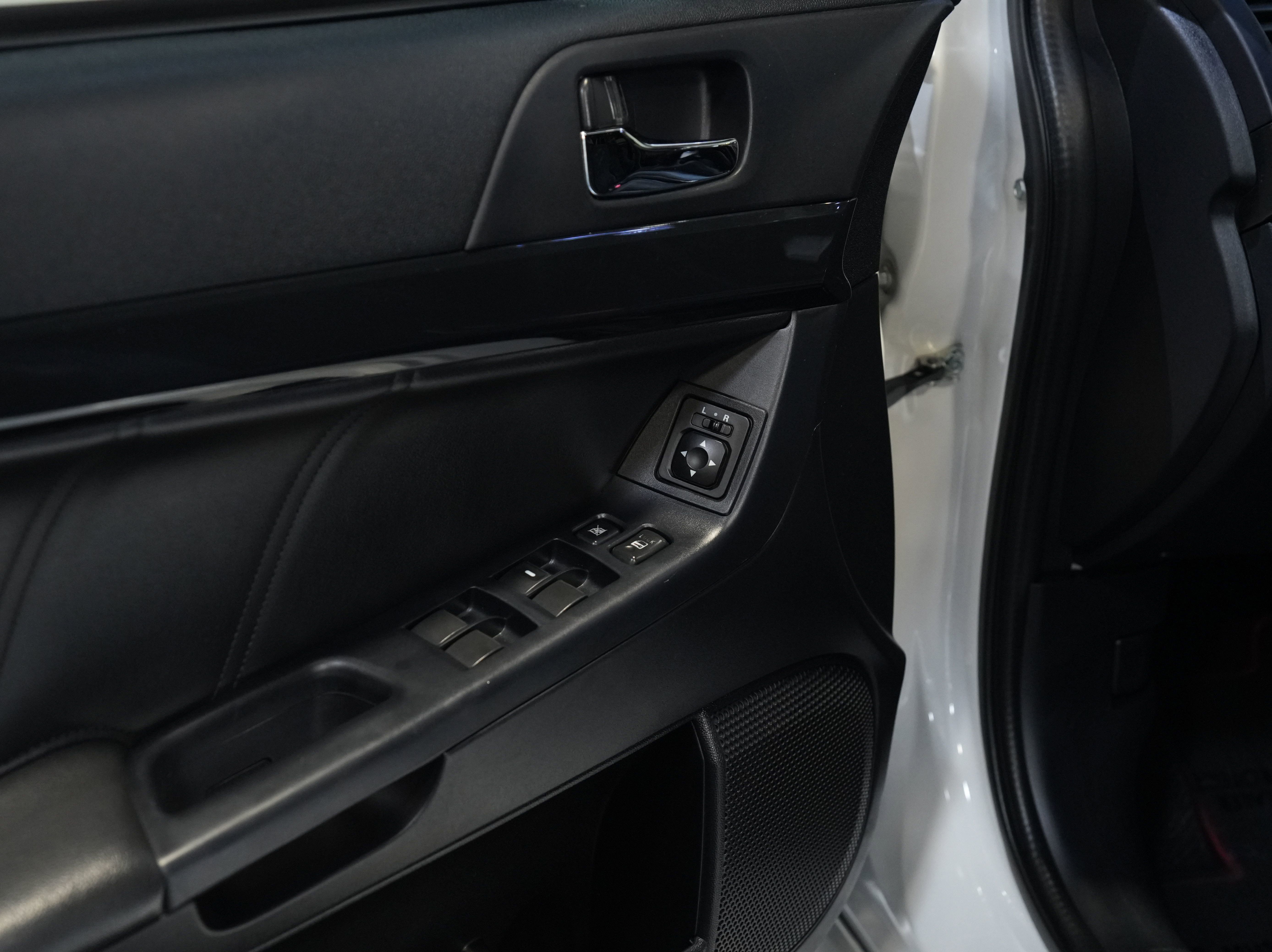 Used 2015 Mitsubishi Lancer Evolution Final Edition AWD/4WD image 21