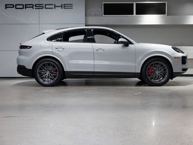 New 2026 Porsche Cayenne S image 16