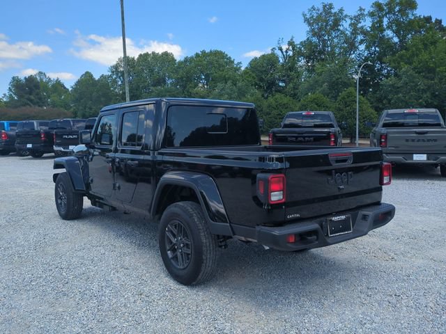 New 2026 Jeep Gladiator Sport AWD/4WD image 3
