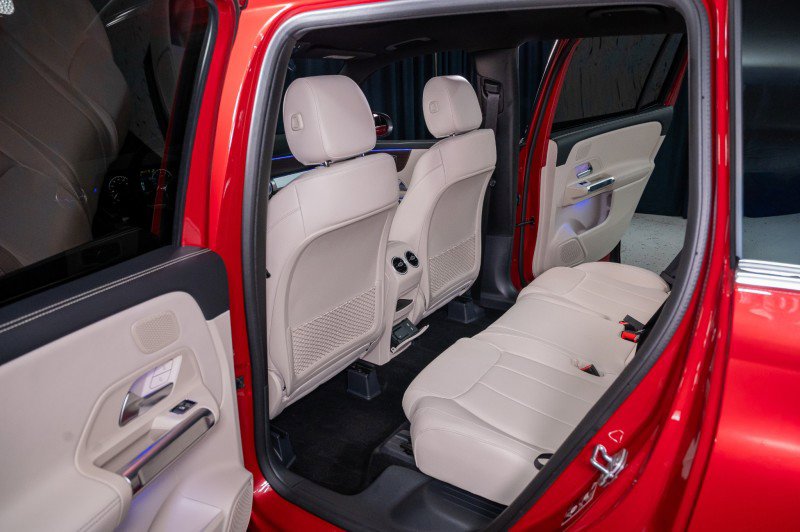 New 2026 Mercedes-Benz GLB 250 image 24