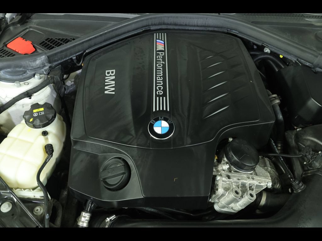 Used 2016 BMW M235i Convertible RWD image 19