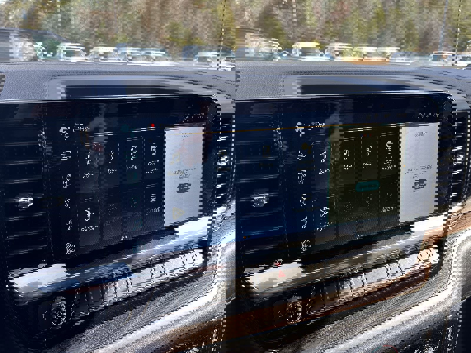 New 2026 Chevrolet Silverado 3500 LT w/ Convenience Package image 19