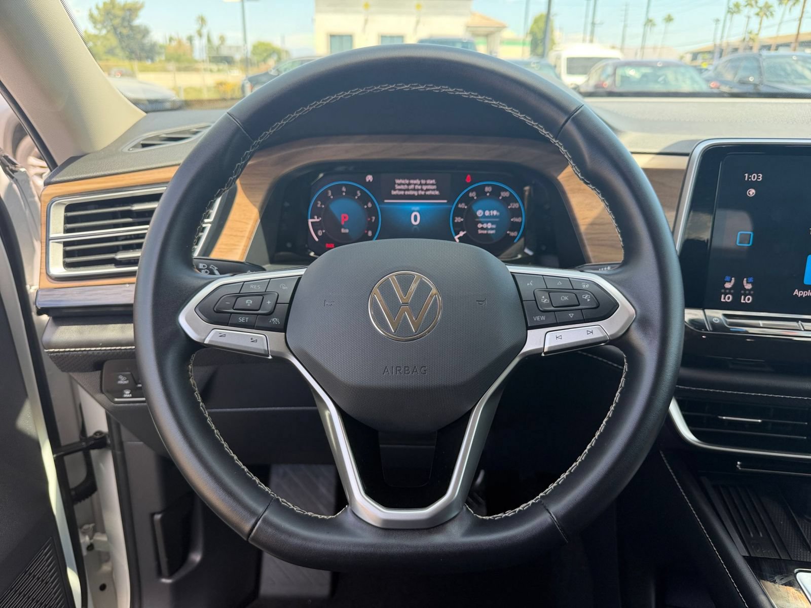 Used 2026 Volkswagen Atlas SE FWD image 25