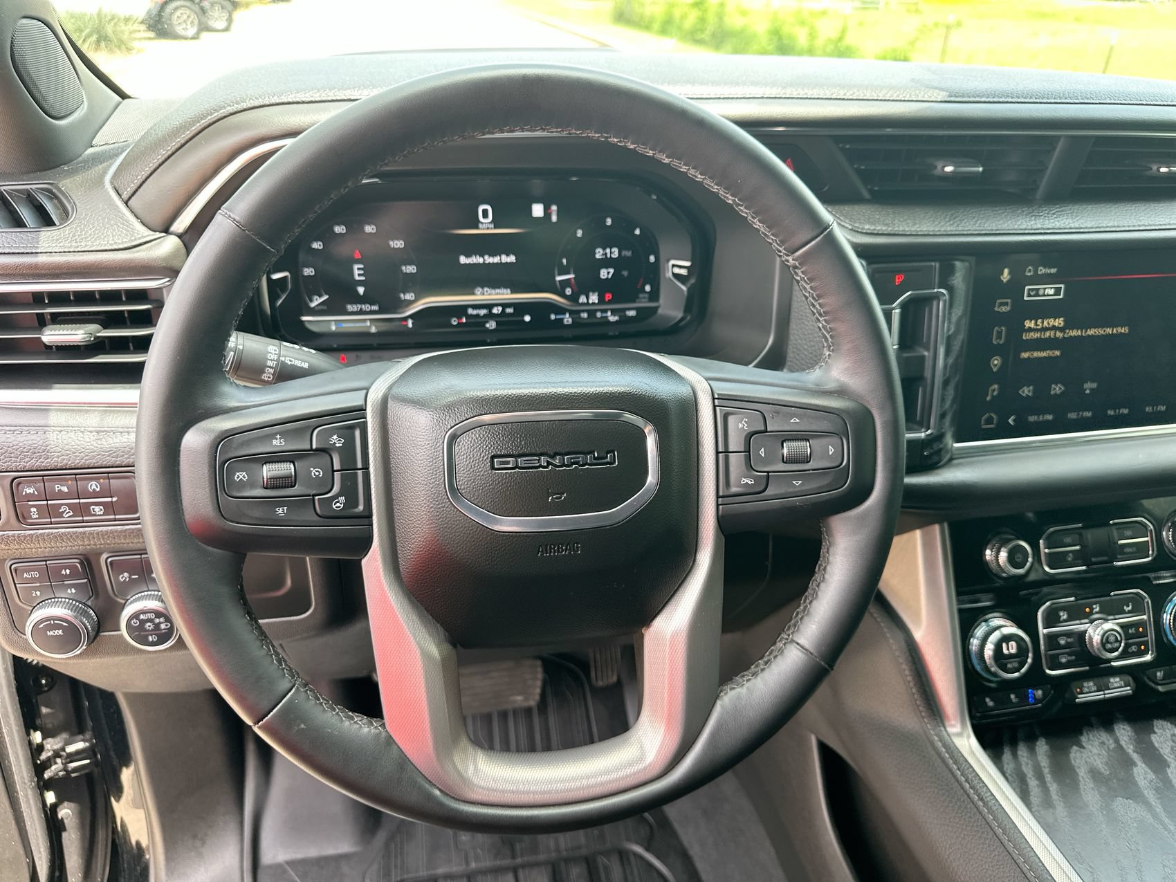Used 2023 GMC Yukon XL Denali w/ LPO, Floor Liner Package AWD/4WD image 14