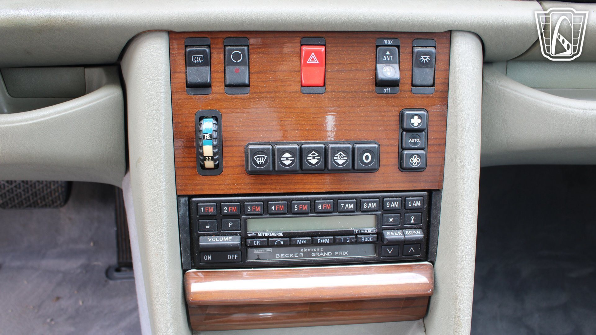 Used 1989 Mercedes-Benz 420 SEL image 13
