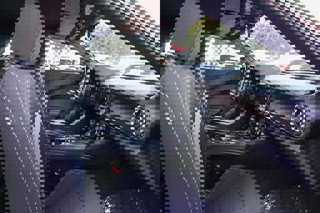 Used 2023 Chevrolet Camaro LT w/ RS Package image 18