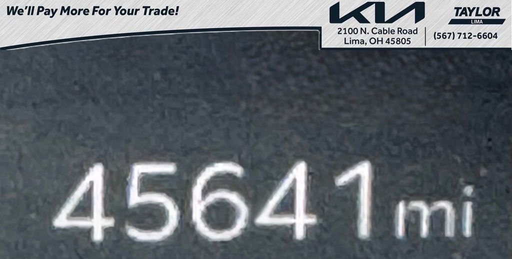 Used 2024 Kia Sorento S image 29