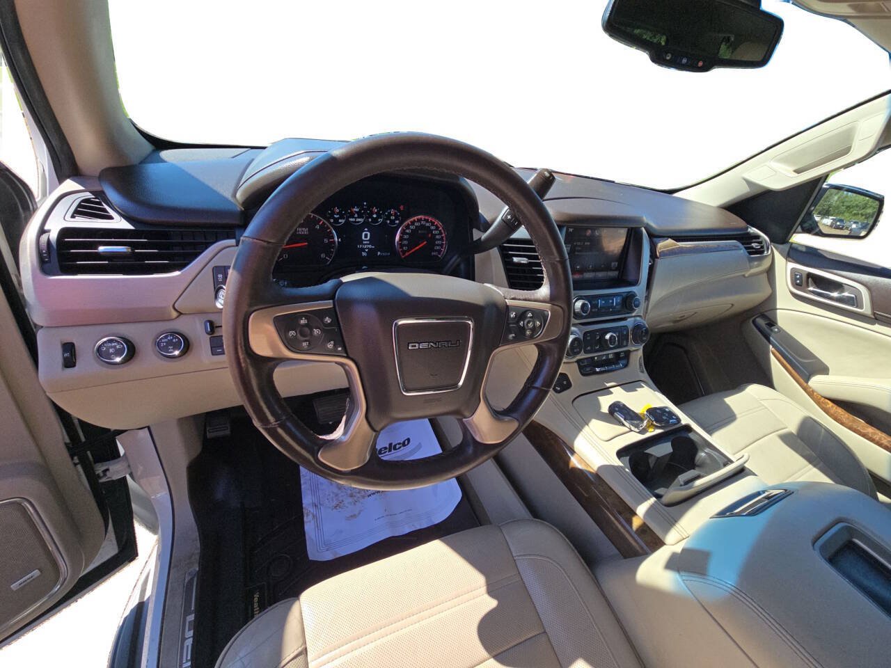 Used 2015 GMC Yukon Denali AWD/4WD image 26