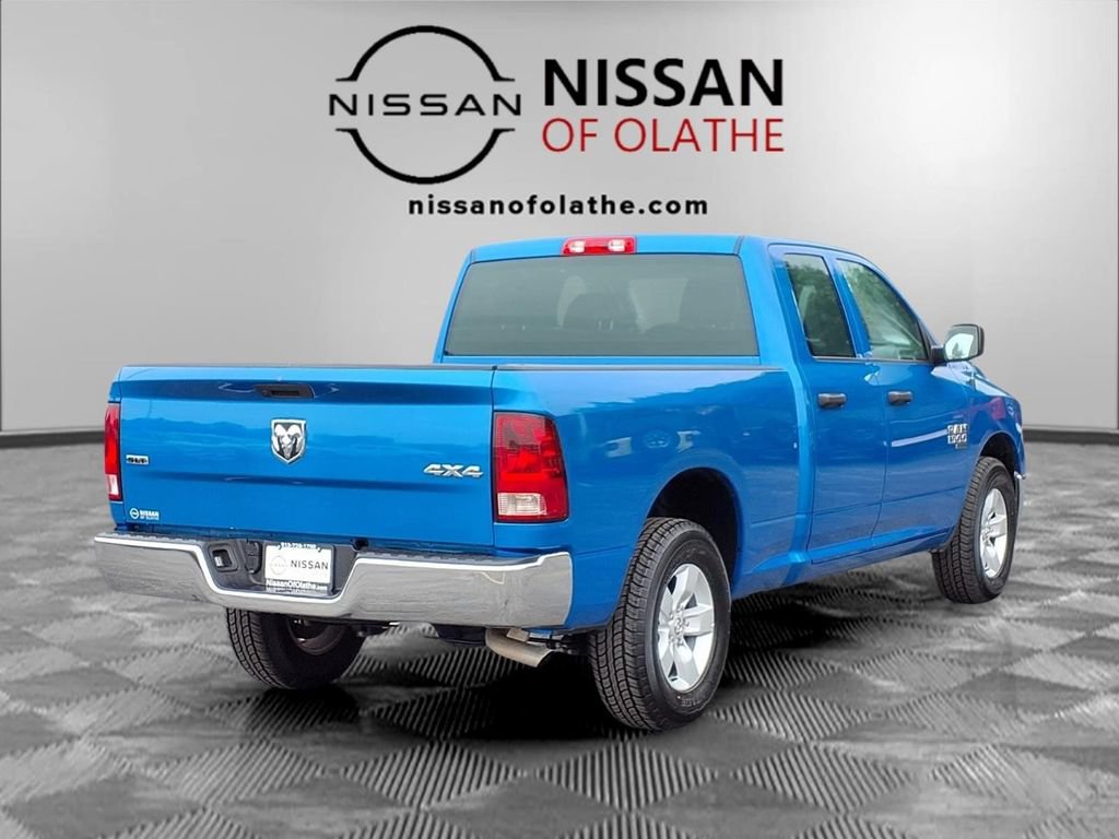 Used 2024 RAM 1500 Classic SLT AWD/4WD image 27