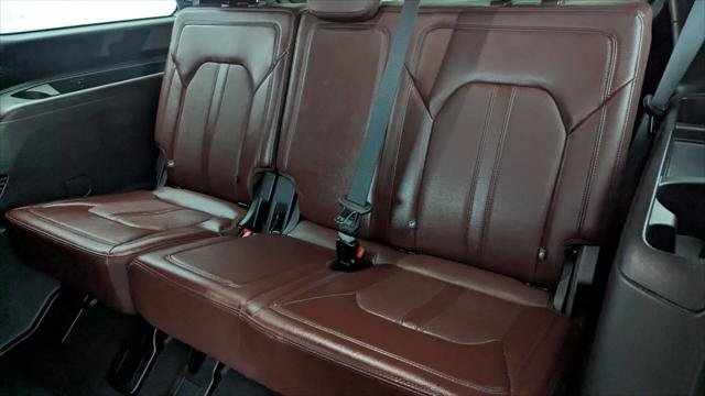 Used 2024 Ford Expedition Limited RWD image 18