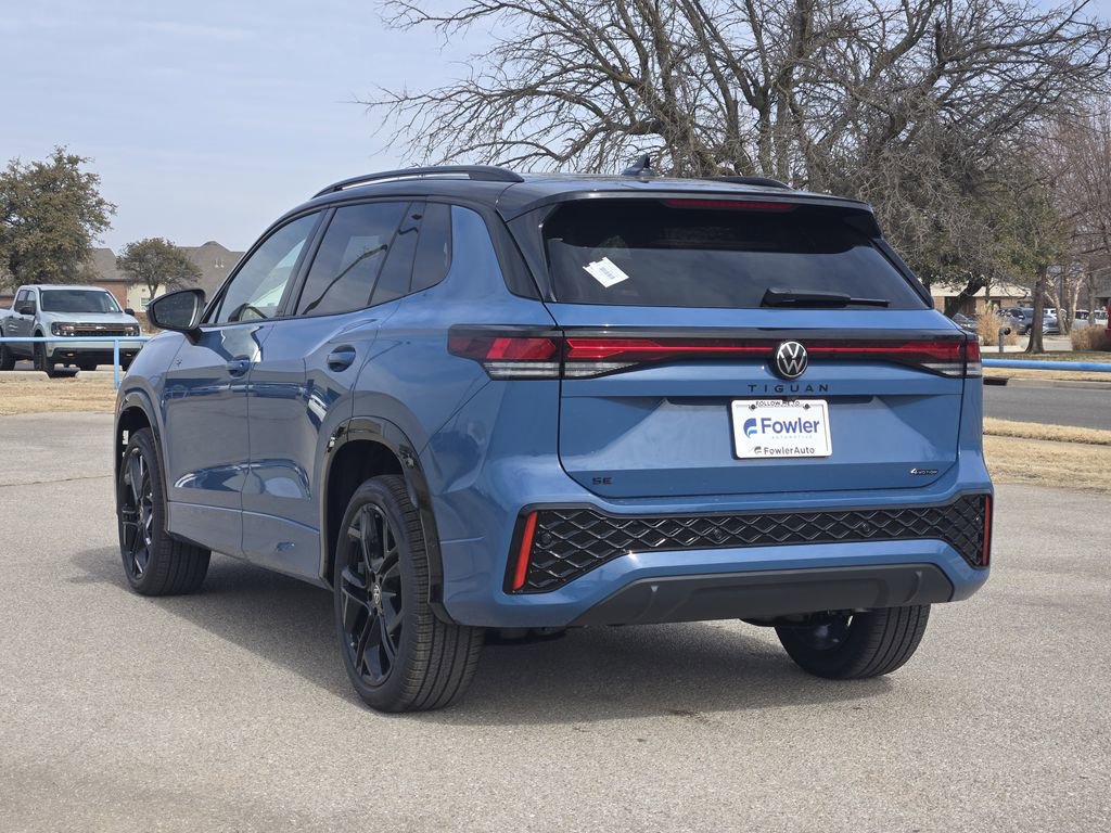 New 2026 Volkswagen Tiguan SE R-Line image 3