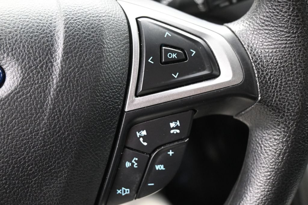 Used 2020 Ford Fusion SE FWD image 22