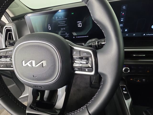 Used 2025 Kia Sorento S image 28