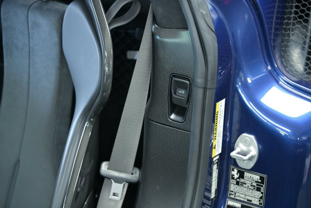Used 2022 Ferrari 296 GTB RWD image 39