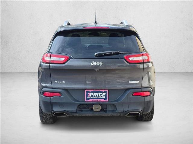 Used 2015 Jeep Cherokee Latitude w/ Comfort/Convenience Group AWD/4WD image 30