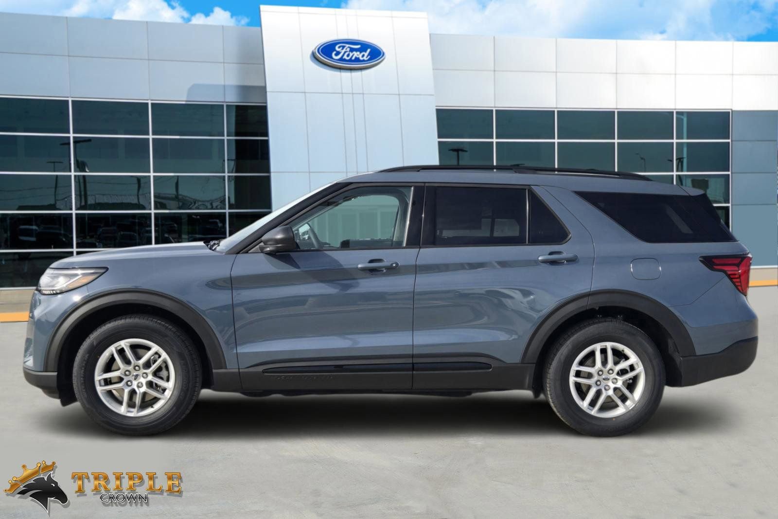 New 2026 Ford Explorer Active image 3