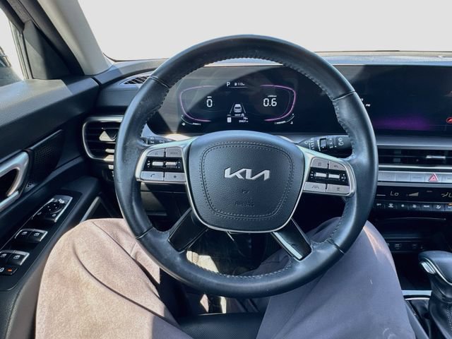 Used 2024 Kia Telluride S FWD image 11