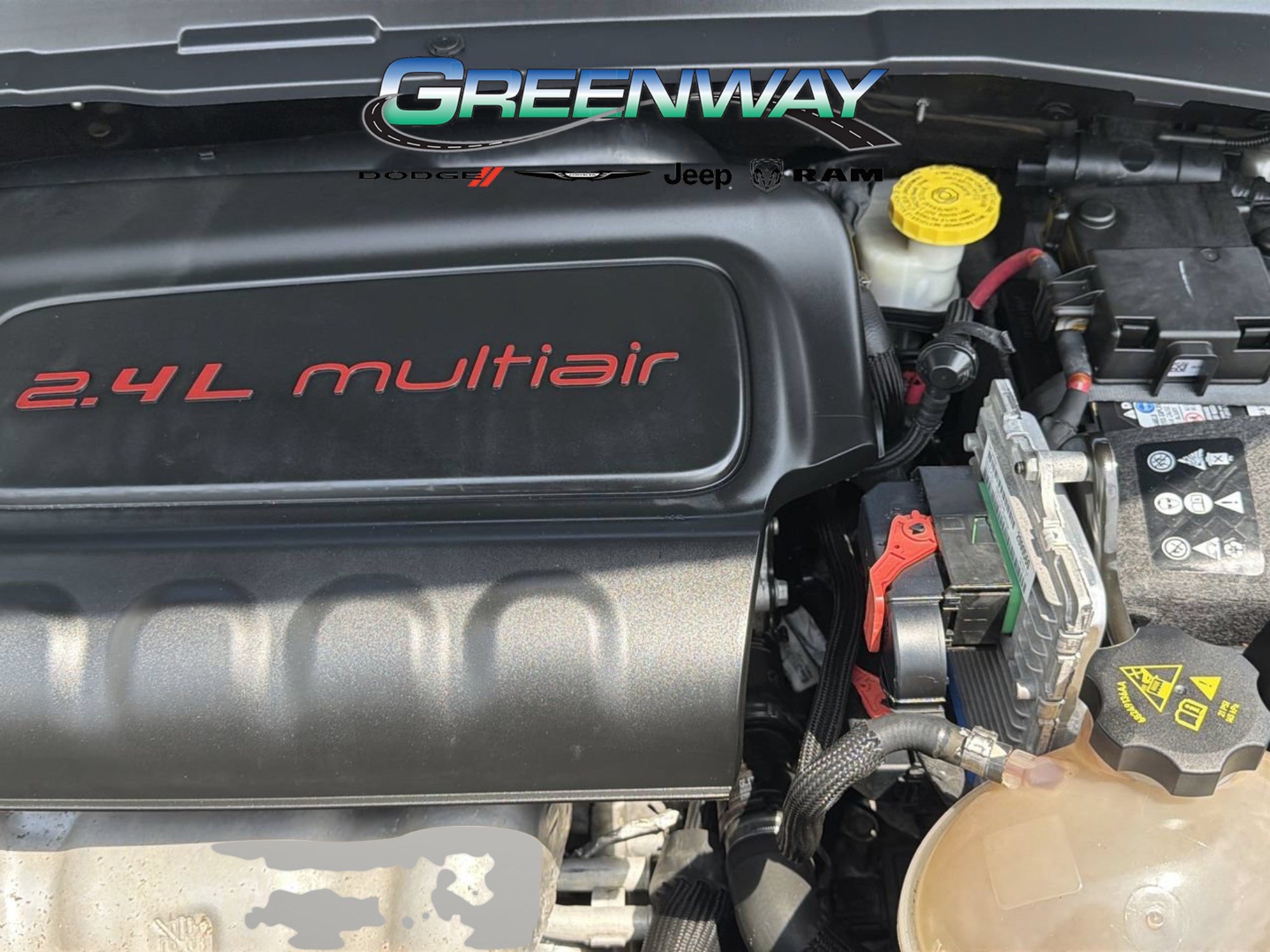 Used 2018 Jeep Compass Latitude FWD image 10