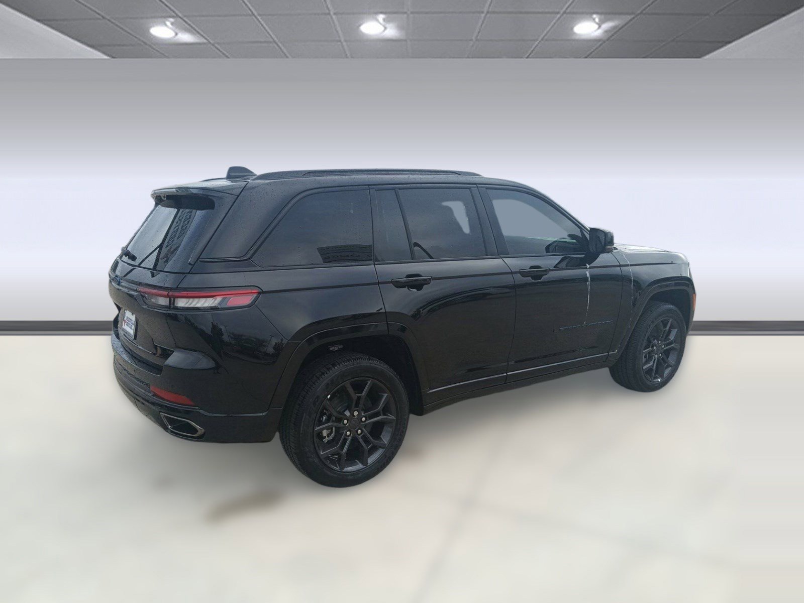 Used 2024 Jeep Grand Cherokee Limited 4xe image 8