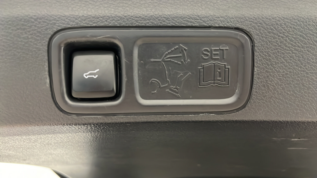 Used 2022 Lincoln Navigator L Reserve AWD/4WD image 29