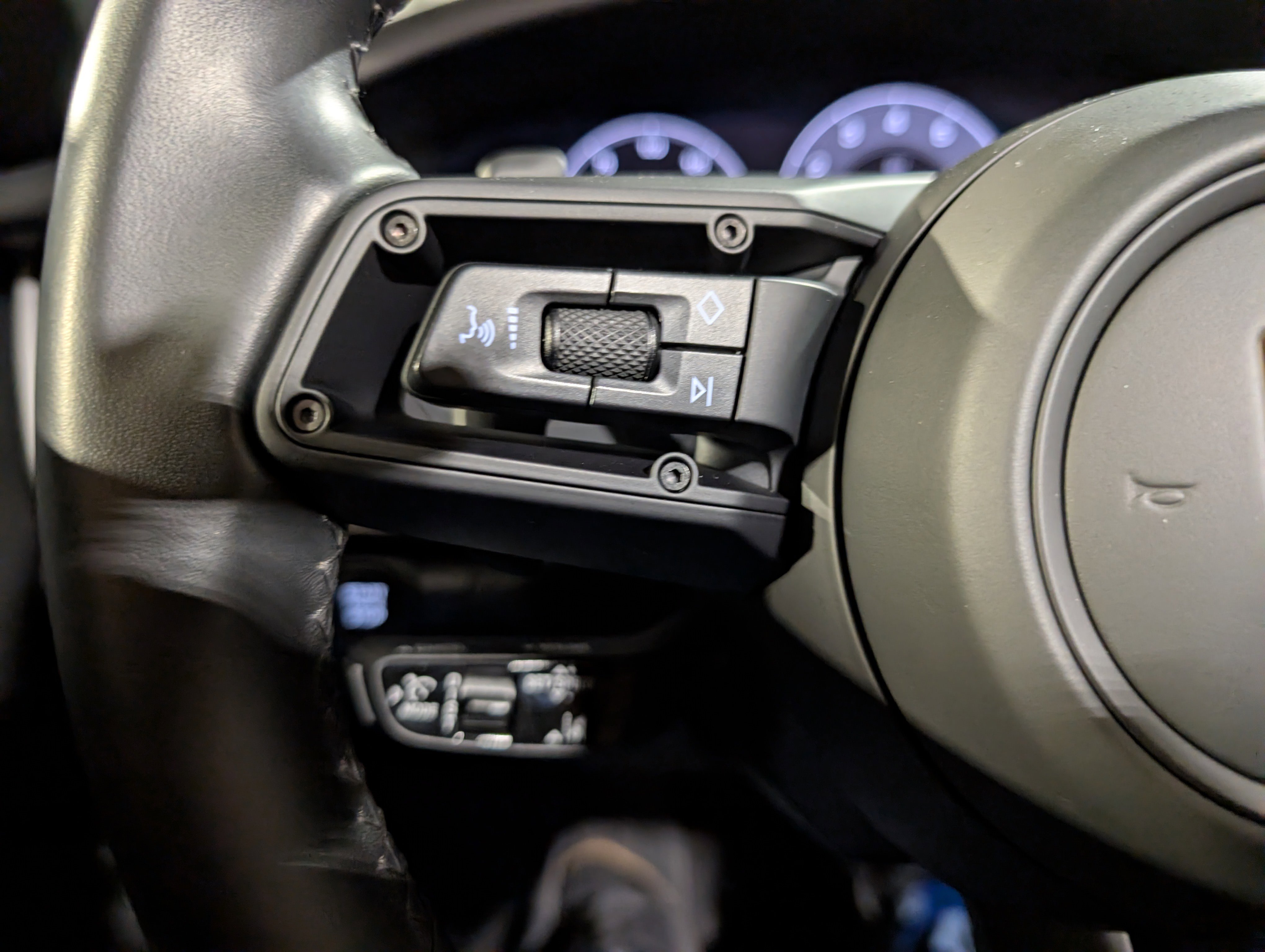 Certified 2025 Porsche 911 Carrera image 34