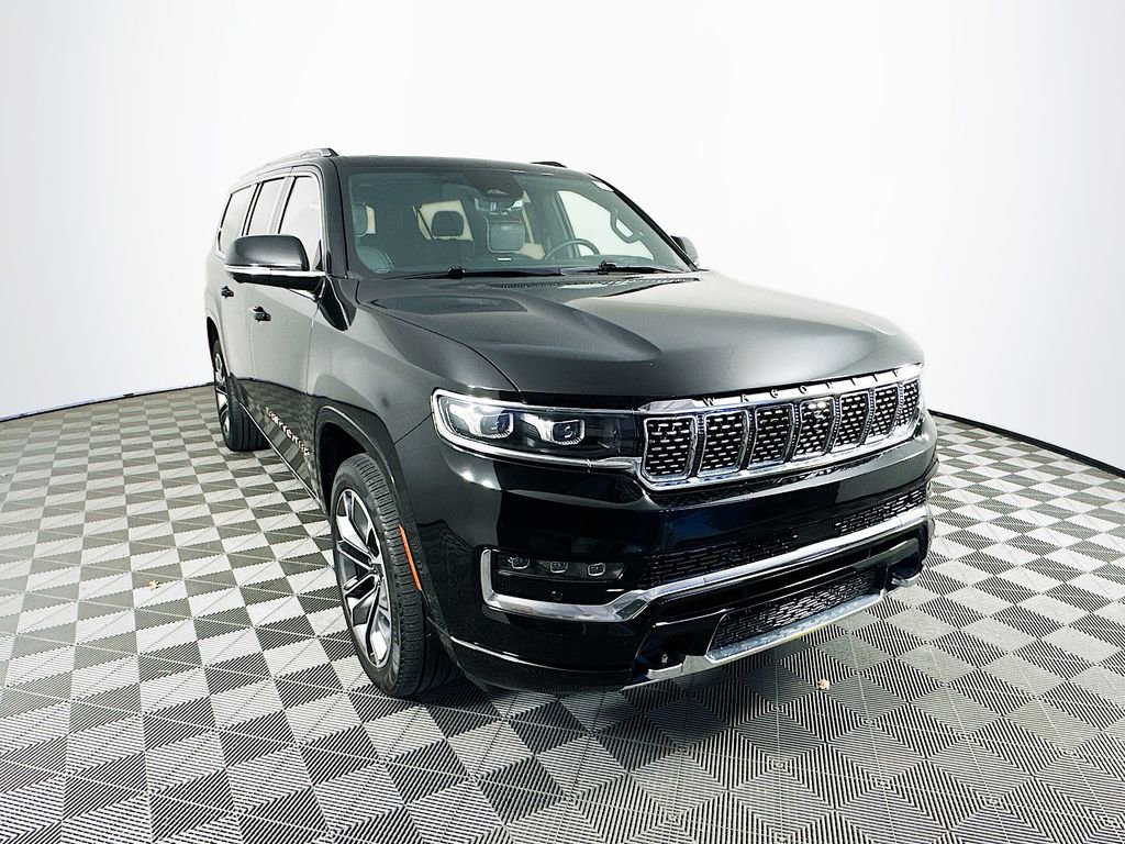 Used 2023 Jeep Grand Wagoneer L Series III w/ Rear Seat Video Group 1 AWD/4WD image 2