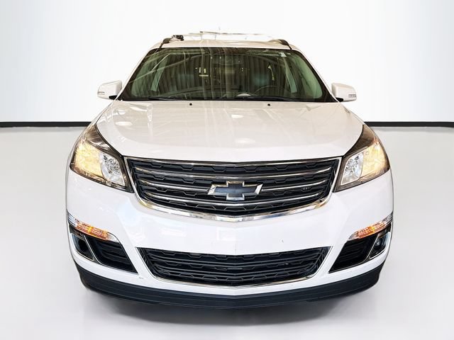 Used 2017 Chevrolet Traverse LT FWD image 4