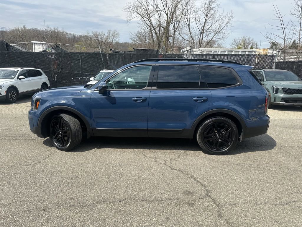 Used 2024 Kia Telluride SX Prestige X-Line image 3