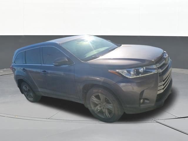 Used 2019 Toyota Highlander Limited image 1