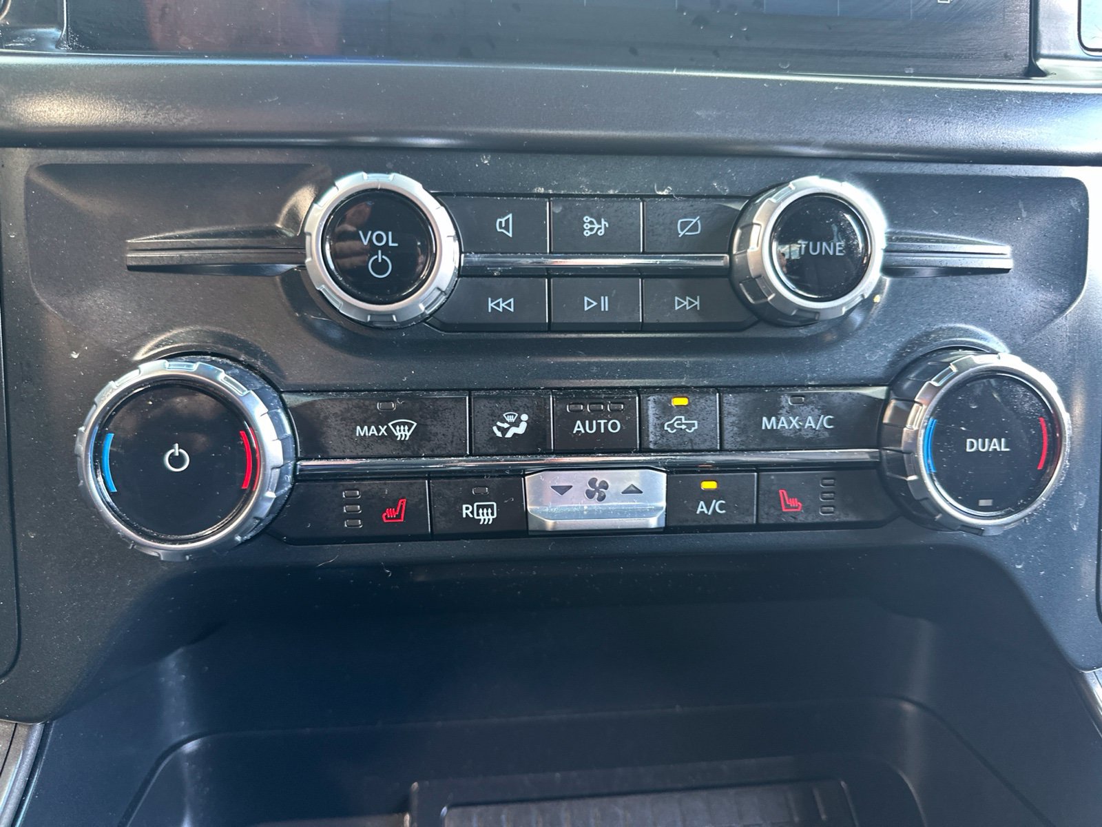 Used 2024 Ford F150 XLT w/ Equipment Group 302A MID AWD/4WD image 23
