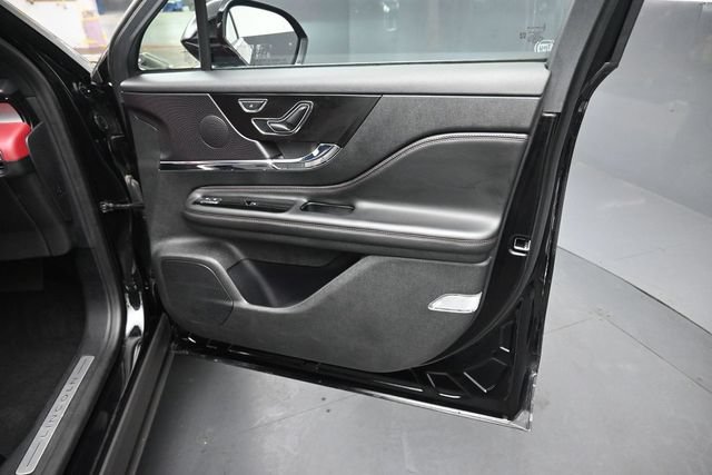 Certified 2024 Lincoln Corsair Reserve AWD/4WD image 32