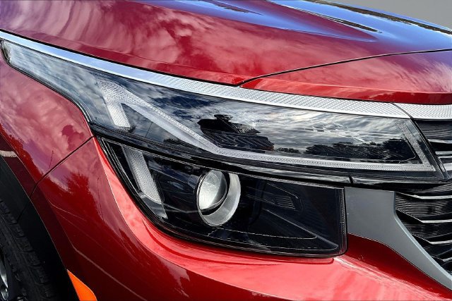 Certified 2024 Kia Seltos S FWD image 30