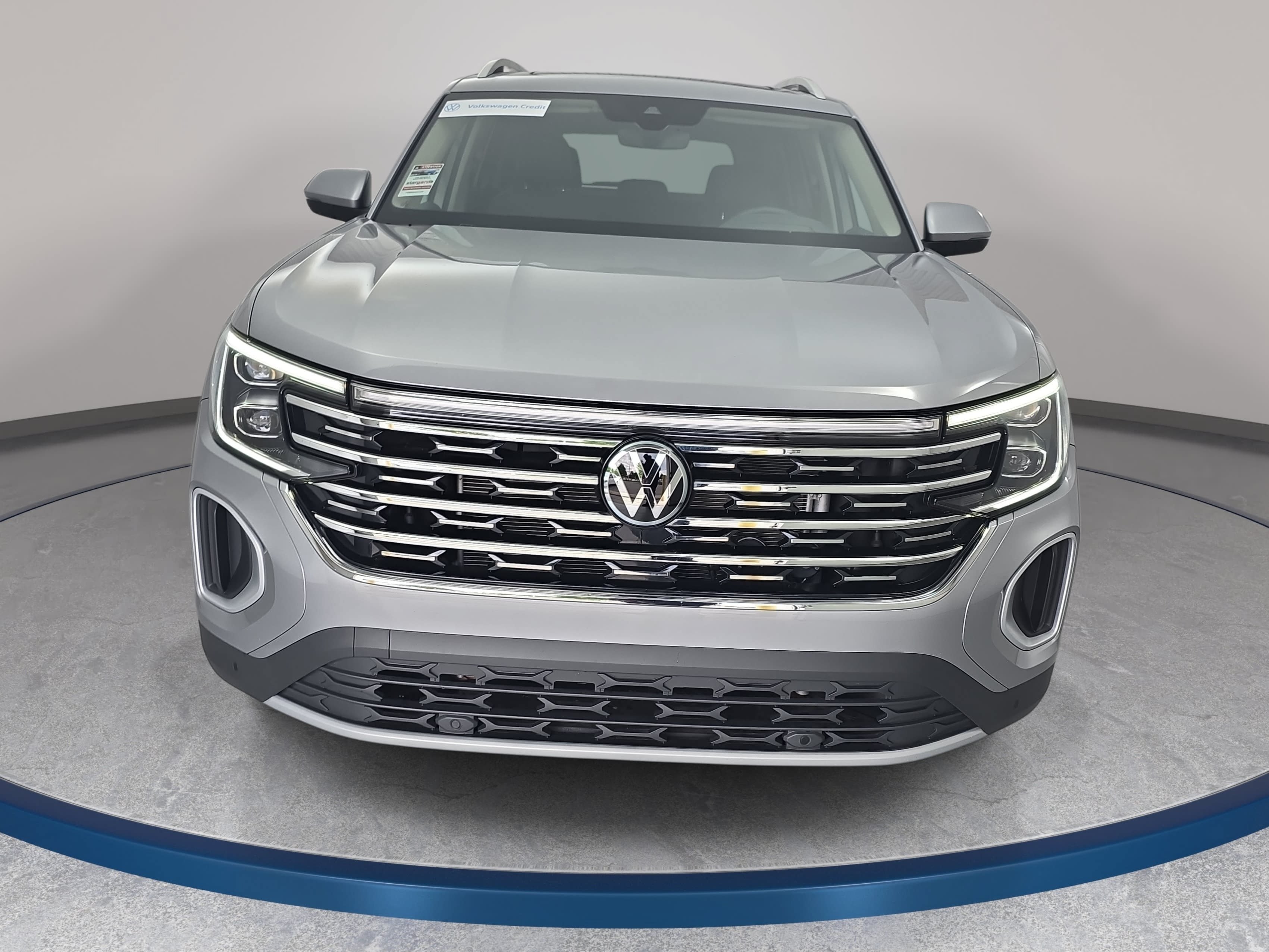 Certified 2025 Volkswagen Atlas SEL AWD/4WD image 2