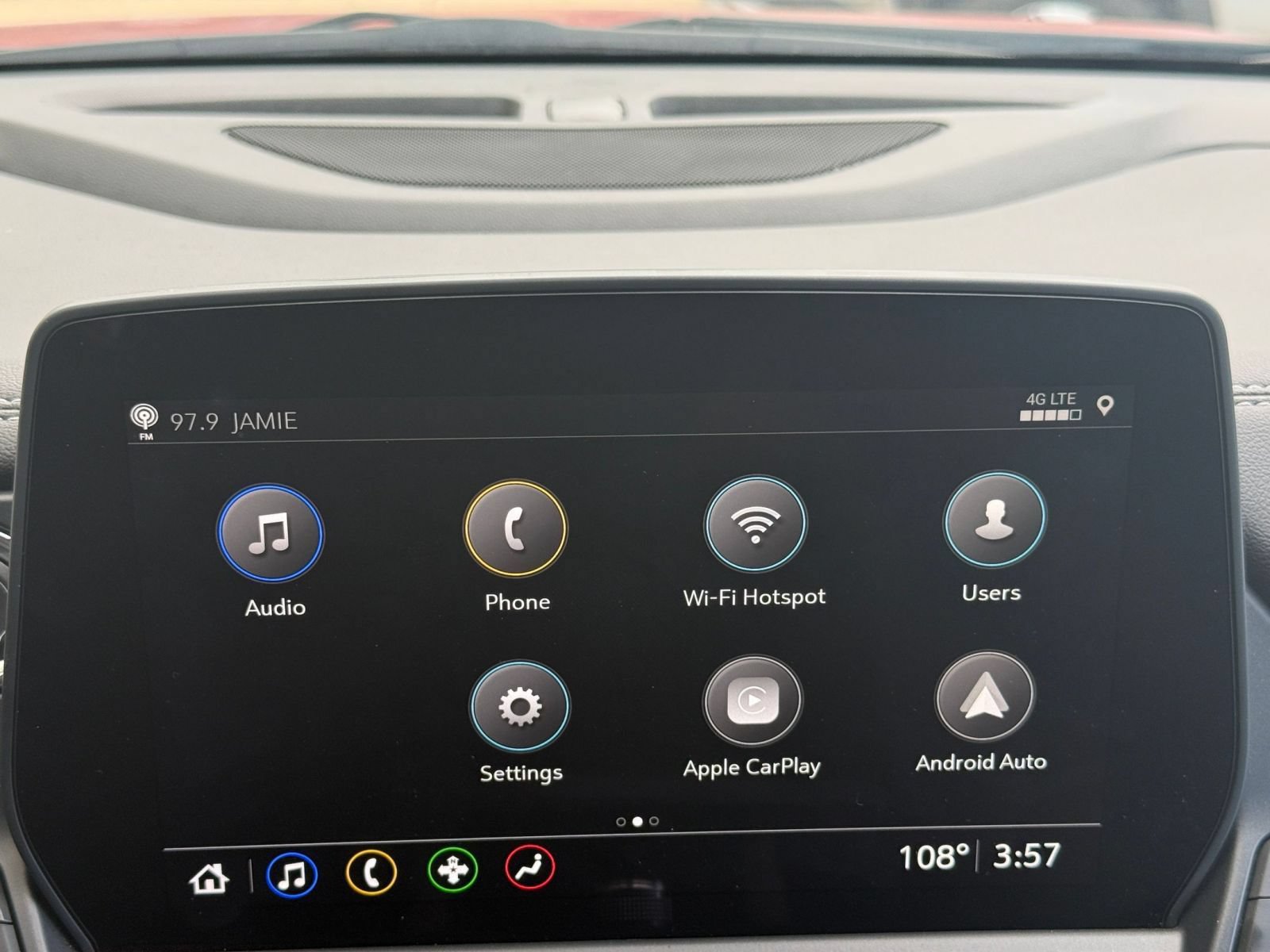 Used 2025 Chevrolet Blazer LT FWD image 21