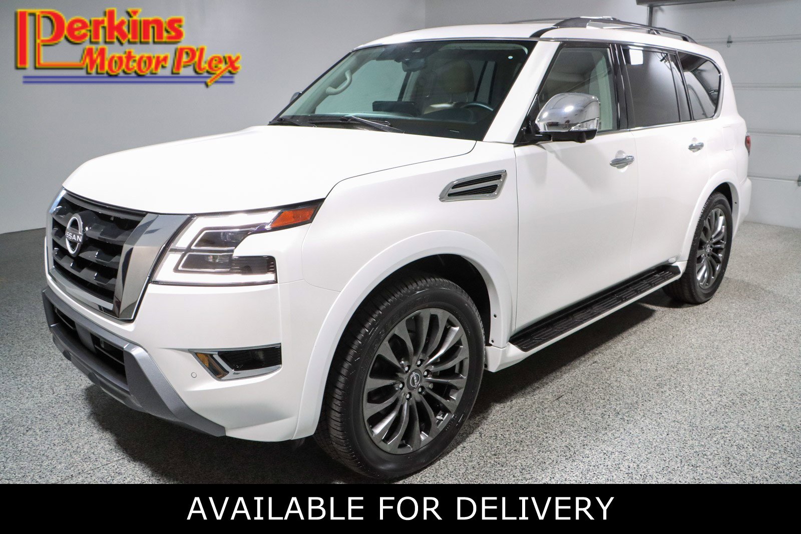 Used 2024 Nissan Armada Platinum w/ Captain's Chairs Package image 1
