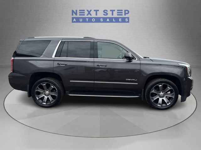 Used 2017 GMC Yukon Denali w/ Open Road Package AWD/4WD image 9