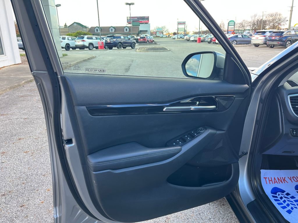 Used 2021 Kia Seltos EX image 12