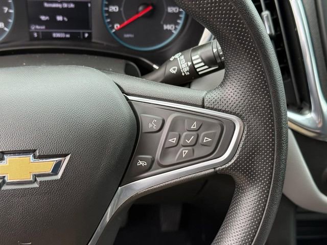 Used 2022 Chevrolet Equinox LS image 19