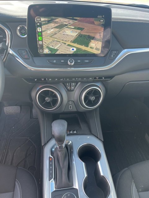 Used 2024 Chevrolet Blazer LT w/ Convenience Package image 12