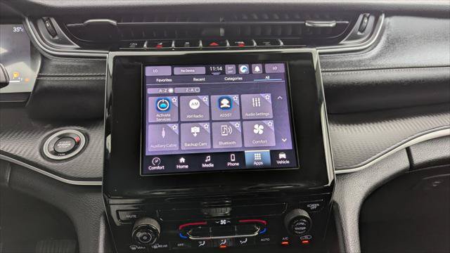 Used 2024 Jeep Grand Cherokee Laredo RWD image 30