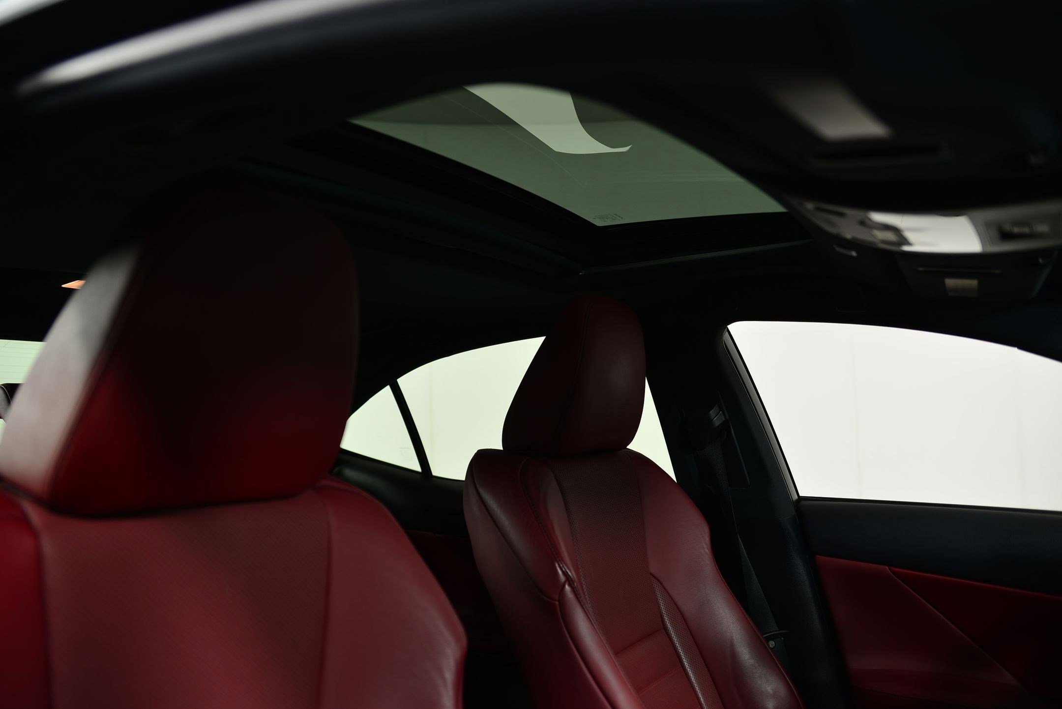 Used 2019 Lexus IS 300 AWD image 12