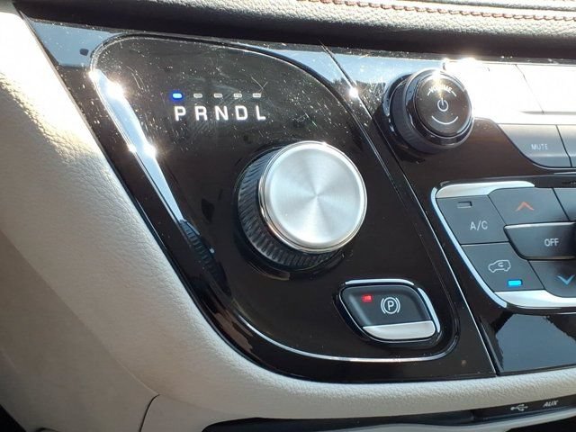 Used 2019 Chrysler Pacifica Limited FWD image 53
