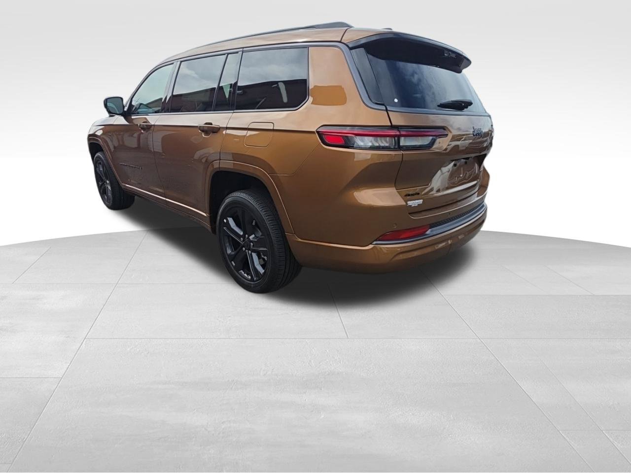 New 2027 Jeep Grand Cherokee L Limited AWD/4WD image 6