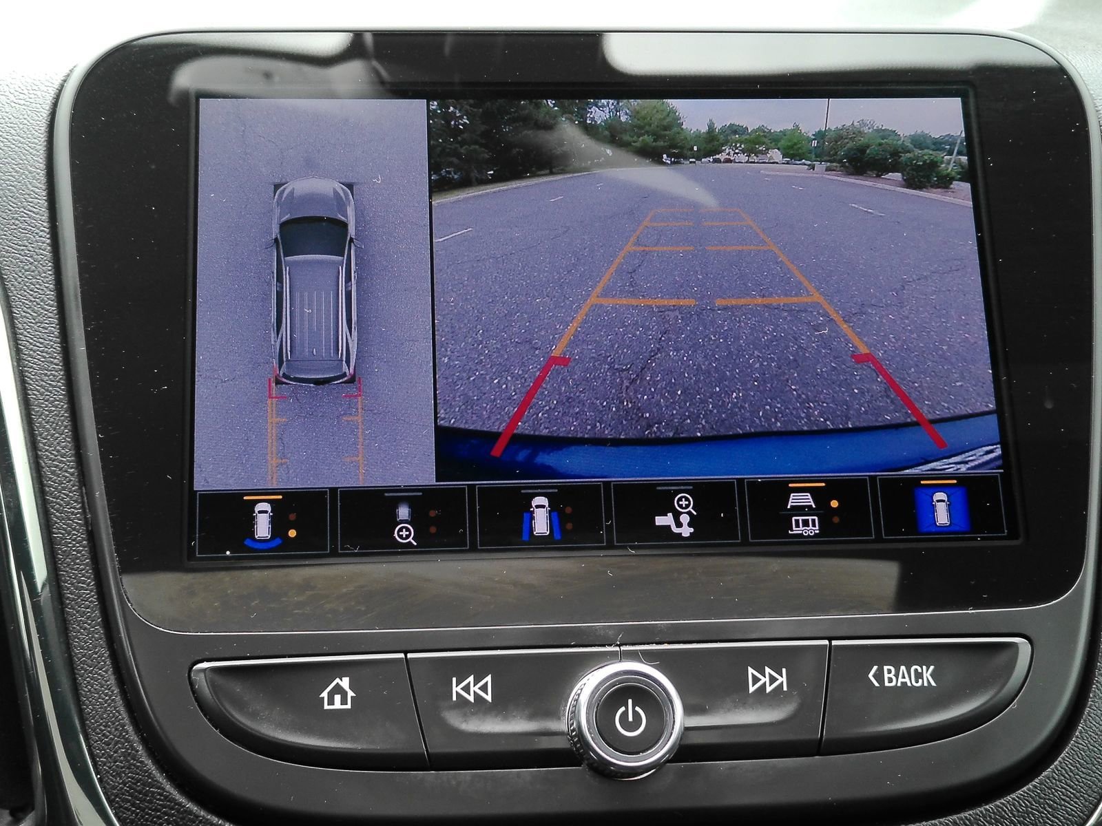 Certified 2023 Chevrolet Equinox RS AWD/4WD image 9