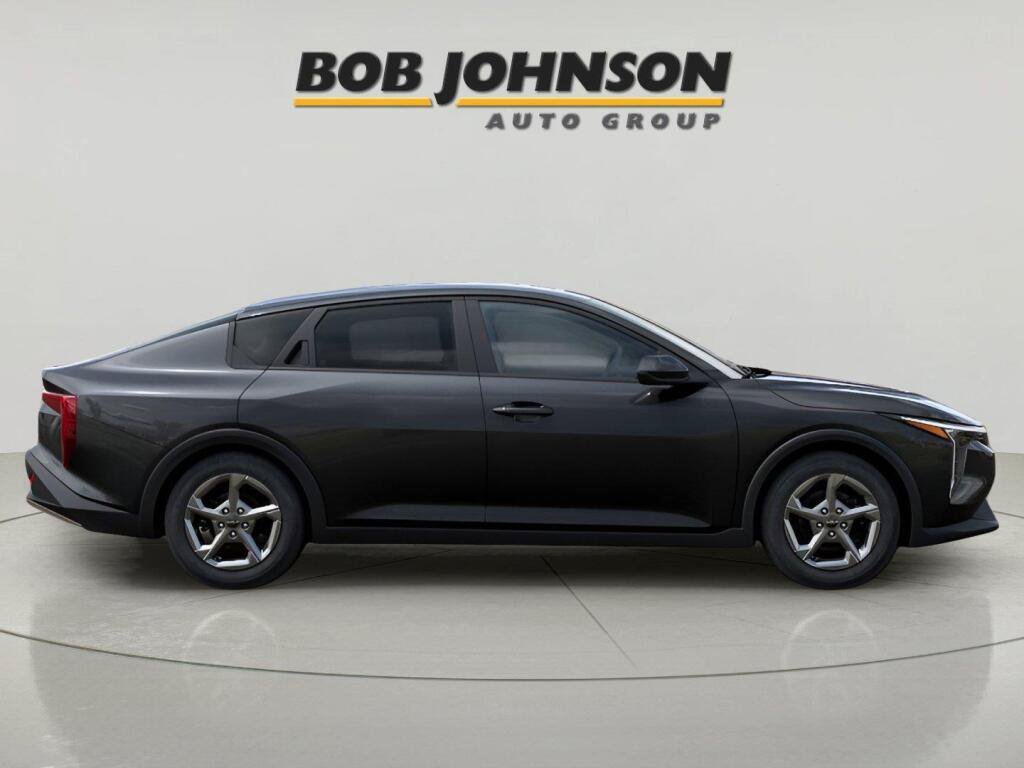 New 2026 Kia K4 FWD image 8