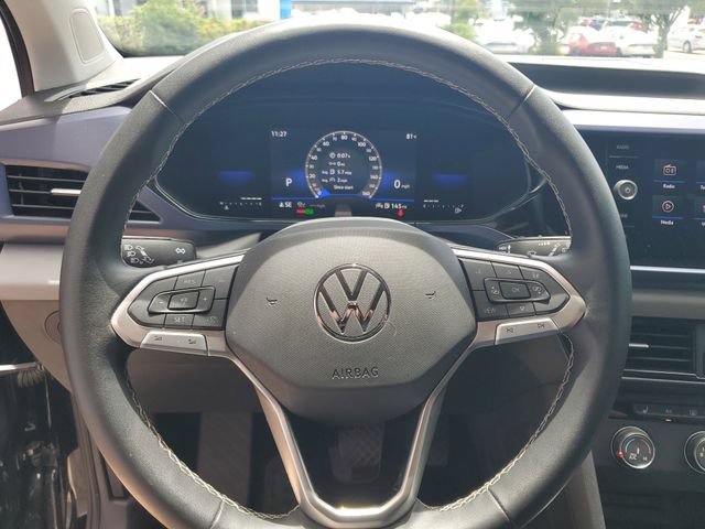 Used 2022 Volkswagen Taos SE FWD image 17