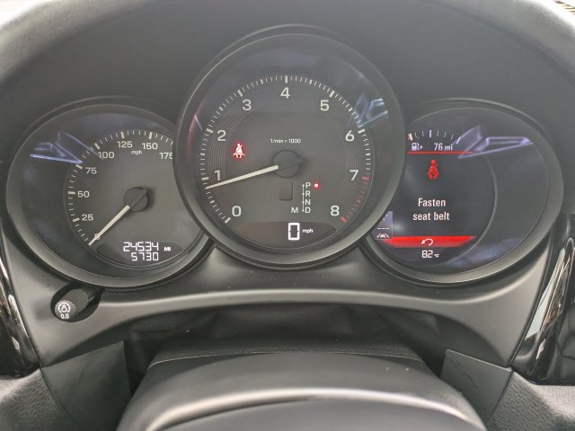 Used 2023 Porsche Macan AWD/4WD image 27