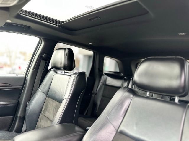 Used 2018 Jeep Grand Cherokee Altitude image 11