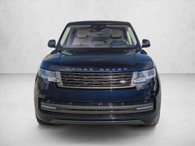 Certified 2023 Land Rover Range Rover SE image 2